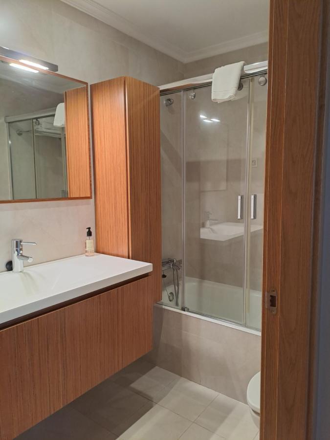Apartamento En El Centro Con Garaje Directo. Bilbao Eksteriør billede