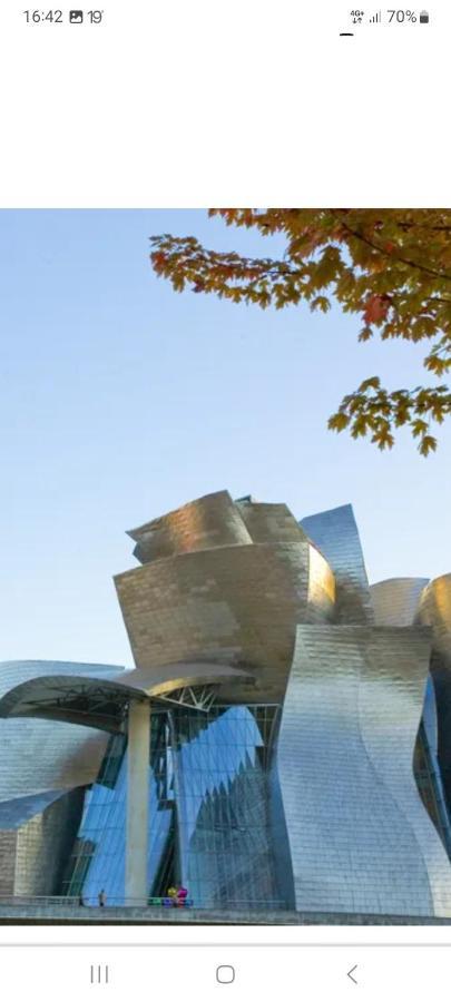 Apartamento En El Centro Con Garaje Directo. Bilbao Eksteriør billede